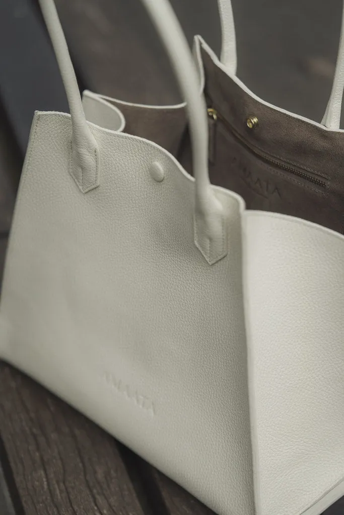 LEATHER BAG "AMAATA SIX" IN TAUPE